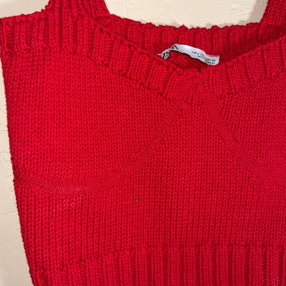 Zara red cropped sweater tank size small - Picture 4 of 5